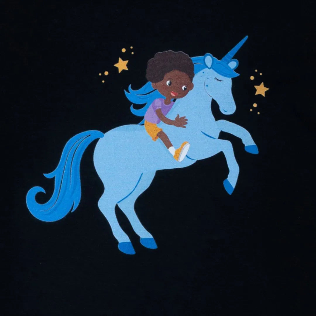 blaues Einhorn mit Schwarzem Kind - Nahaufnahme